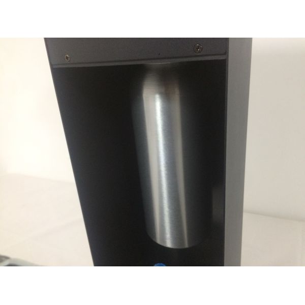 Eco - Friendly Commercial Scent Diffuser DC12V Black Metal Covers 2000 CBM Area