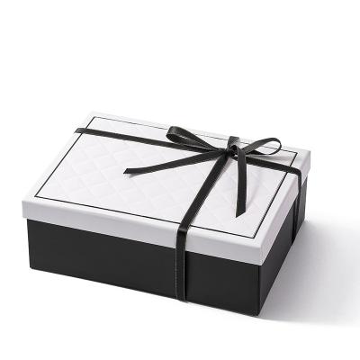 One Piece Black Collapsible Paper Box Satin Ribbons Luxury White Foldable Boxes