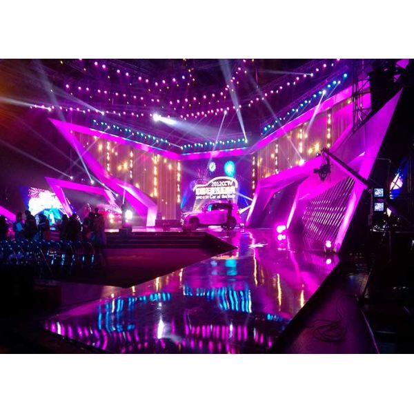 Flat Screen P5 Indoor Led Display , RGB / Large Led Tv Advertising Displays