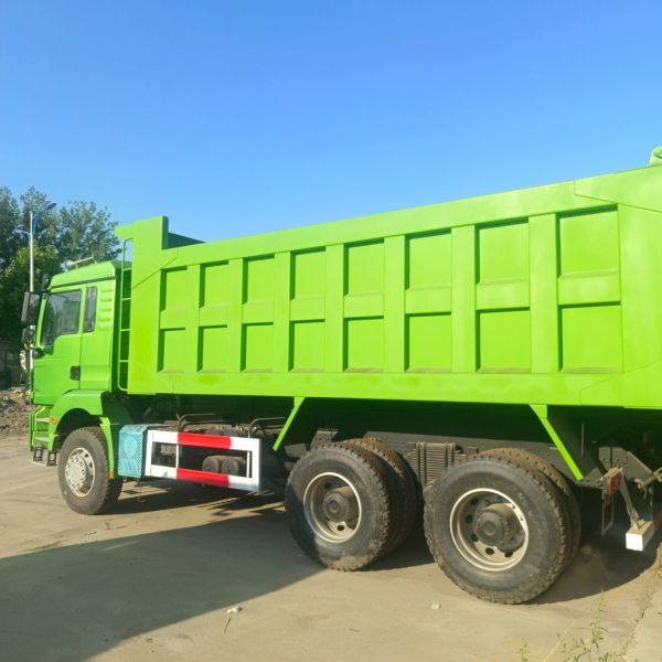 Used Dumping Type Front Lifting Style Heavy Duty Dump Truck Chassis in Good Condition