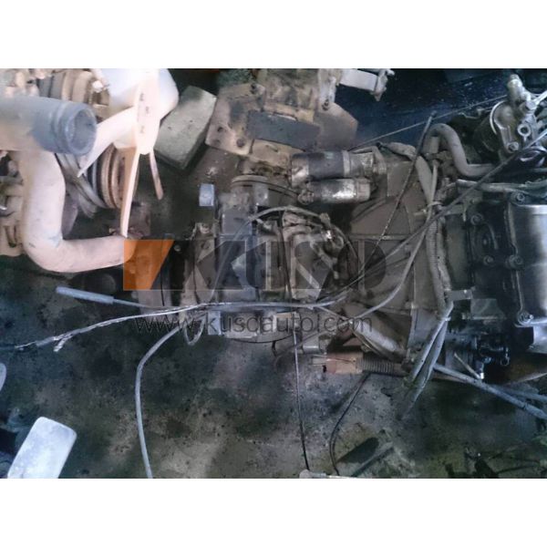 NPR 4HF1 Reward Truck Isuzu Engine Parts With Transmission MYY5T 8-97161415-2