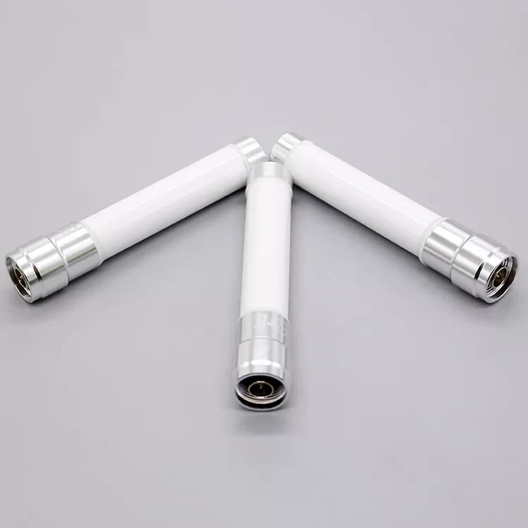 4.2GHz Outdoor Ultra Wideband Antenna