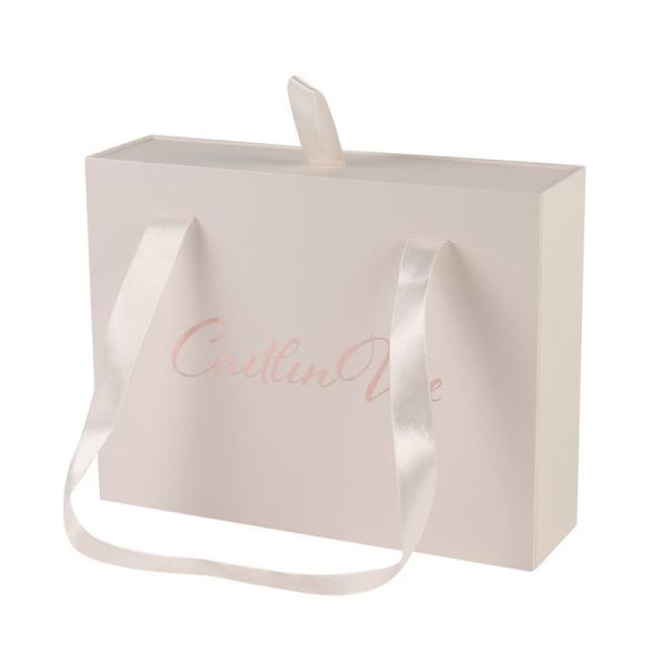 Glossy Lamination Clothing Packing Boxes With Ribbon And Satin