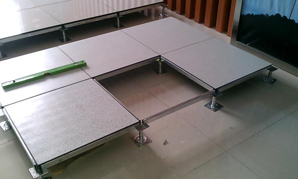 FS1250 600 x 600 x 35 mm Durable Steel dustproof Anti Static Raised Floor ISO9001
