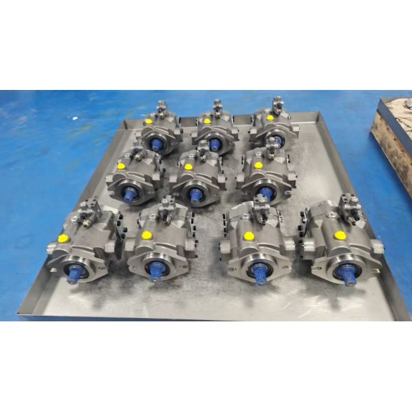 High Pressure Output PVP Hydraulic Piston Pump with Semi-Cylindrical Swashplate Design and One Year Warranty