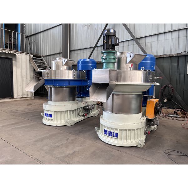 Máquina para hacer pellets de madera pequeña Máquina para hacer pellets de polvo de madera 1500-2000Kg/h