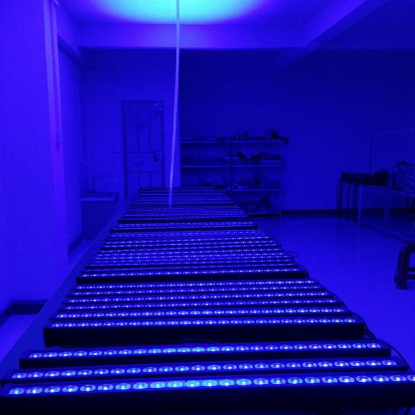 Guangzhou 18x10W RGBW 4IN1 Wall Washer LED Bar Outdoor IP65 Version