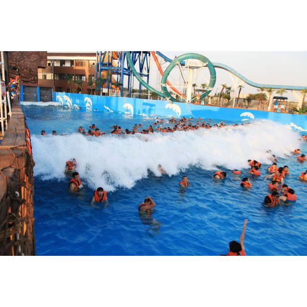 Artifical Big Surfing Tsunami Ocean Water Wave Pool with Waves Park Vacuum 3 meters high