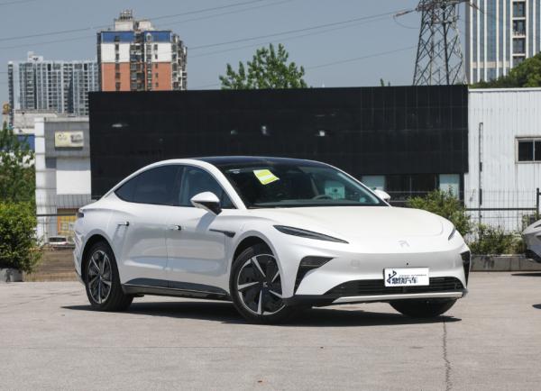 5 Door 5 Seat 500Km Rising Auto F7 Left Drive Sedan Hybrid Electric Vehicle