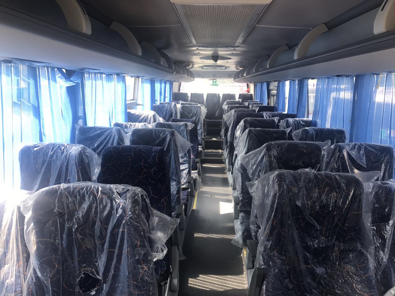Тип режим дизельного топлива автобуса тренера места бренда 50 СЛК6118 Шеньлонг привода ЛХД