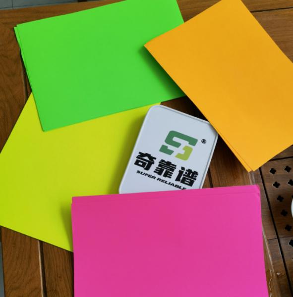 Matériel de papier fluorescent d'étiquette adhésive de WGA