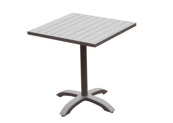 Anti Fading Poly Wood Armrest Restaurant Tables And Chairs