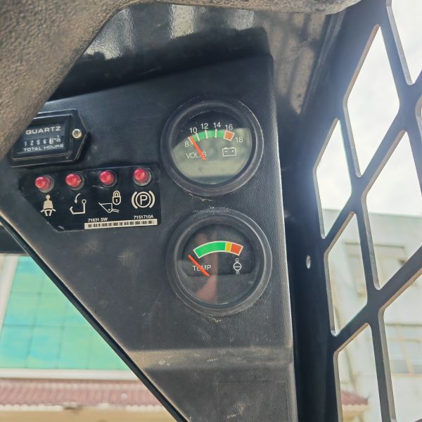 Multifunctional Used Skid Steer Loader BOBCAT S70 Doosan Bobcat 1 Ton Second Hand Mini Loaders