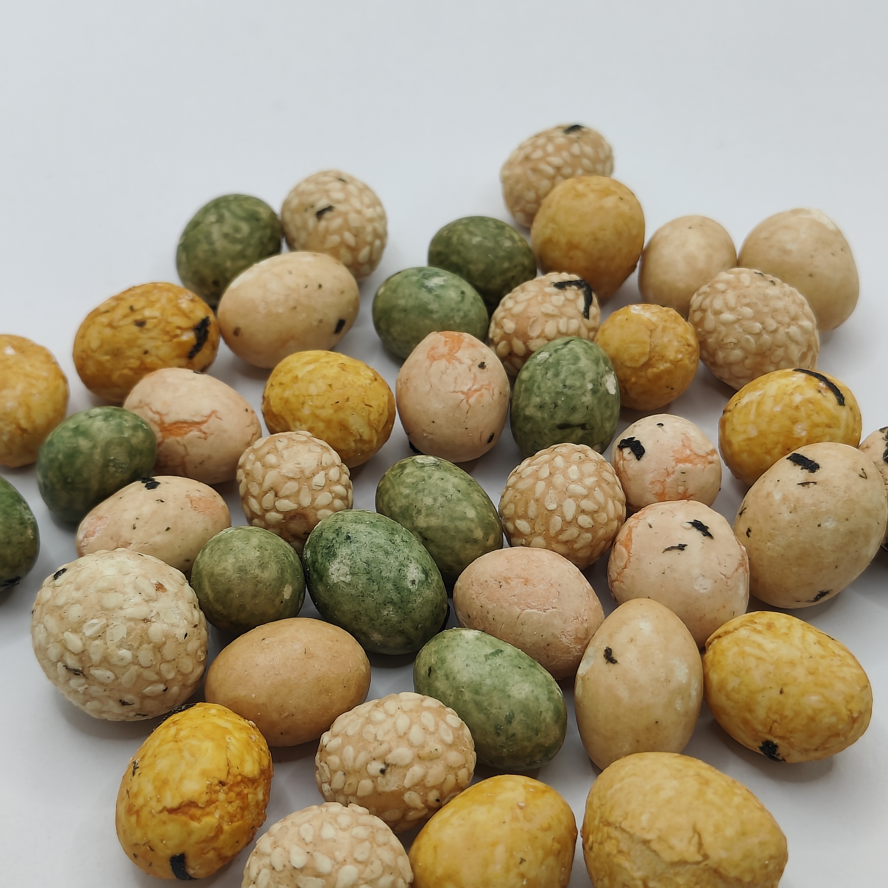 Colorful Sugar-Coated Peanuts – Sweet and Crunchy Coated Nut Snack Perfect for Parties