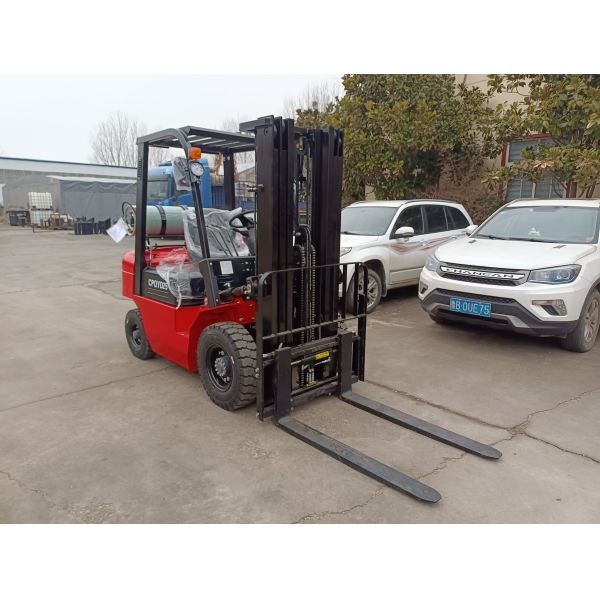 LPG Powered Forklift Truck 3.5 Ton CPCD35 with 4.5m Mast for Warehouse Use