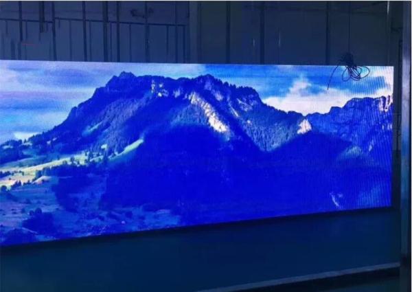 256mmx128mm Fine Pixel Pitch LED Display , P2 LED Wall Display Board