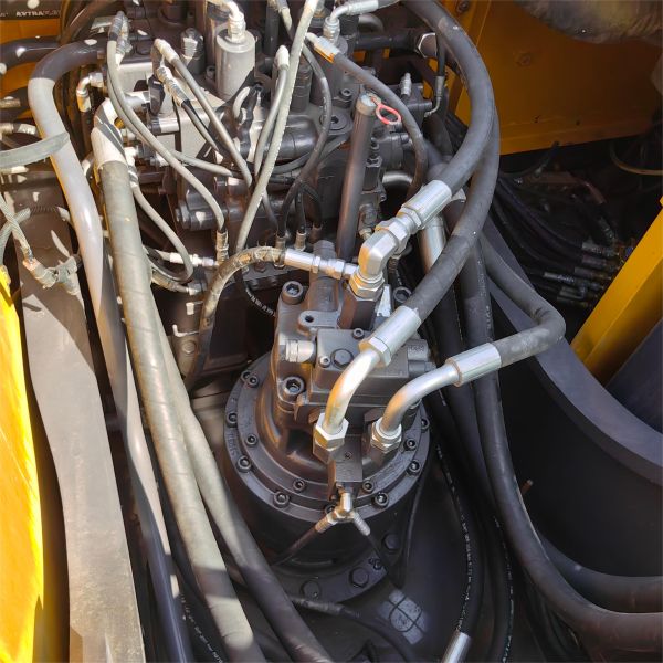 La pista de movimiento de tierra EC220D Excavadoras usadas Volvo 22t Excavadora de tamaño mediano