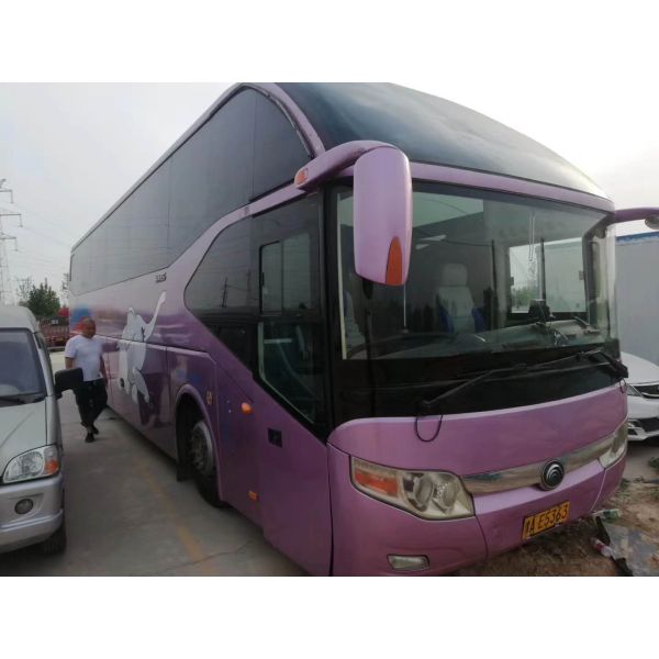 Autobus de touristes de Yutong d'occasion YC6L330-20 2011 moteur ZK6127 de cylindre des sièges 6 de l'an 55