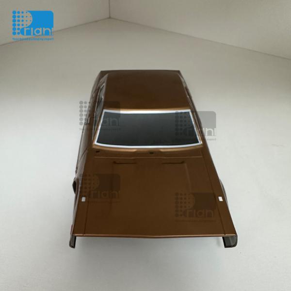 Des boîtes d'étain en métal polyvalent en forme de cadeau avec une impression personnalisée, des couvercles ouverts faciles et une machine à sceller