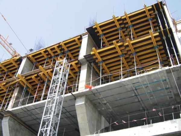 Floor slab Table Formwork with flexible location used in highrise buildings etc