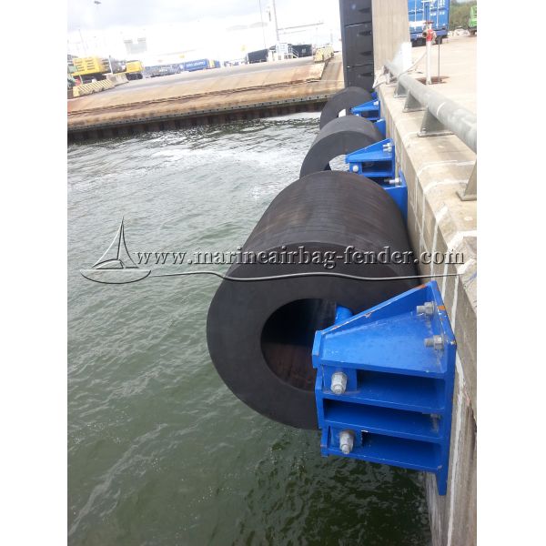 Различные EPDM фендеры цилиндрические морские фендеры из натуральной резины