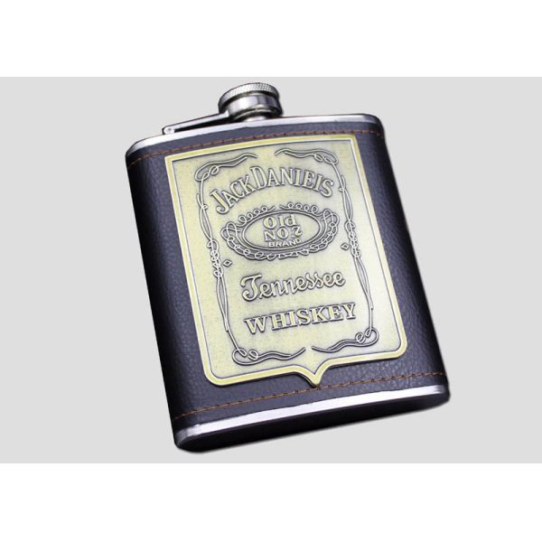 Commercial Kitchen Household Items Jack Danieis Wine Bottles Western Style