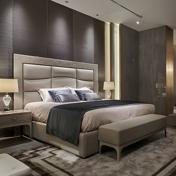 Italian Exclusive Design Modern Luxury Bedroom Set High-End Double Bed With Big King Size Headboard Soft Style Furniture