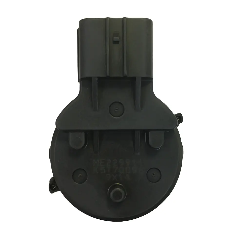 4M50 Engine EGR Valve ME22991 K5T70096 K5T77274 8983382110 K5T70087 ME229907 K5T70292 8973830059 4M50 Excavator Parts