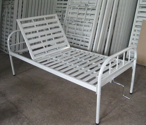 Hot selling New Arrival 2 Cranks Manual Nursing Bed Multifunctional Medical Hospital Bed