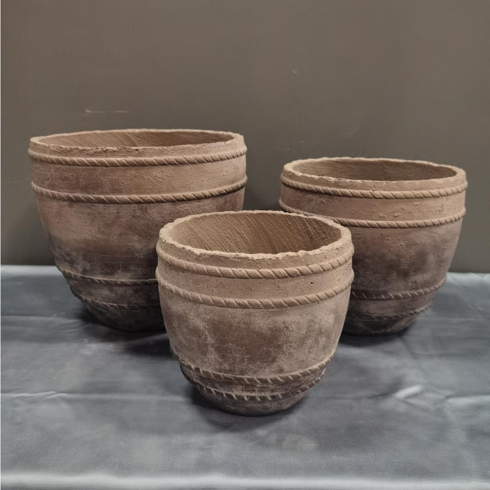 Hand Carved Quadrate GRC Planter Pots For Indoor Outdoor Garden And Home Indoor Outdoor Finishing Garden And Home