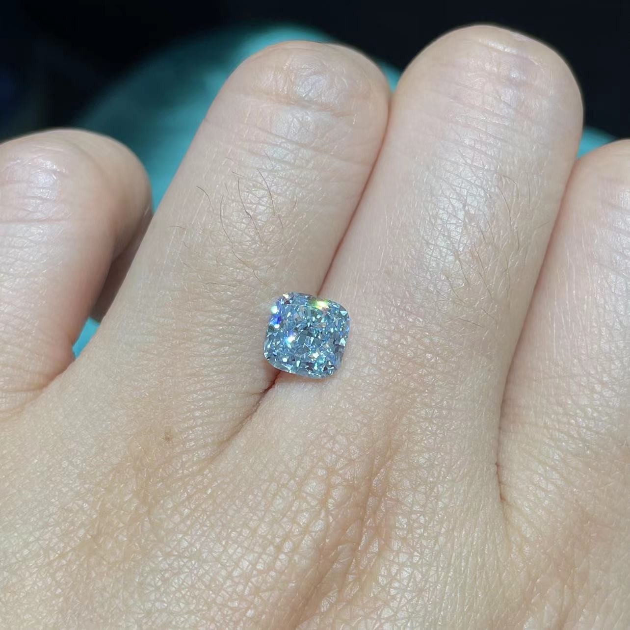 2.2ct-3.0ct Лабораторно выращенные голубые алмазы VS1 Лабораторно созданные цветные алмазы