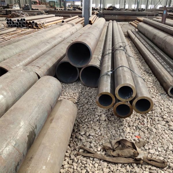 15CrMo 12Cr1MoVG P11 P92 Alloy Round Tube Customizable Length