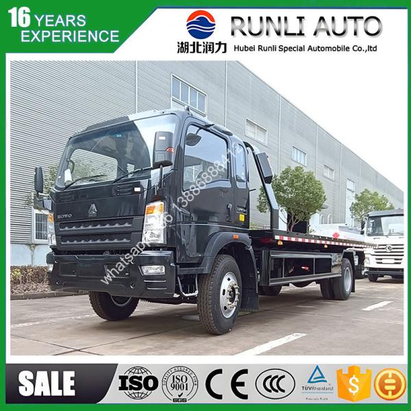 Hydraulic Flatbed Wrecker Truck with 40KN Winch, 6-Speed Transmission, 5.6M Anti-Slip Platform
