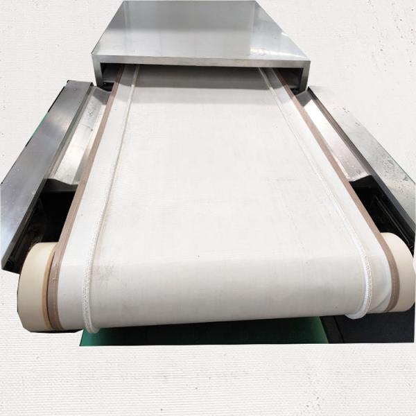 Black Soldier Shrimp Mirowave Dryer Machine 220V 50 To 500kg/ H Tunnel Drying Machine