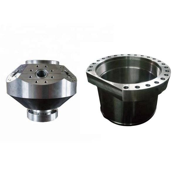 Wear Resistance Oil Wellhead Equipment , Wellhead Forging Drilling Spool Adapter