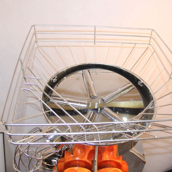 Self-Service Commercial Citrus Juicer Machine Stainless Steel