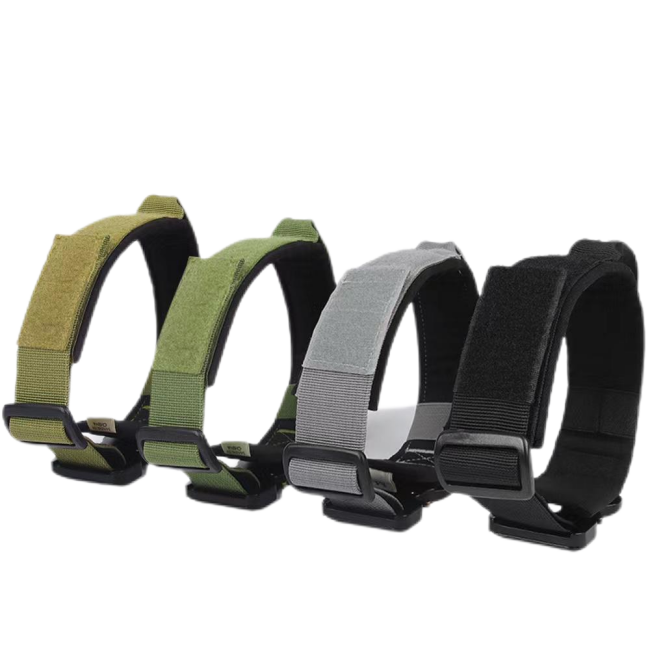 Colarão tático durável e confortável para cães grandes - ajustável, respirável e refletor para máxima segurança