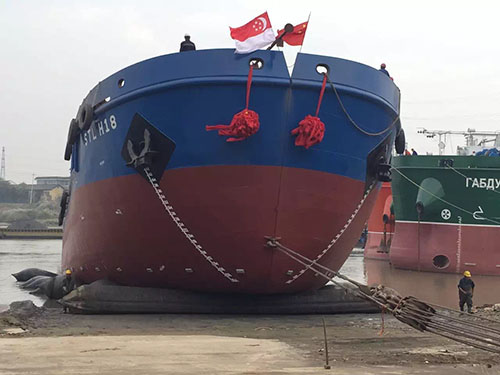 0.19MPa 15m Length Marine Salvage Airbags 65% Natural Rubber Content