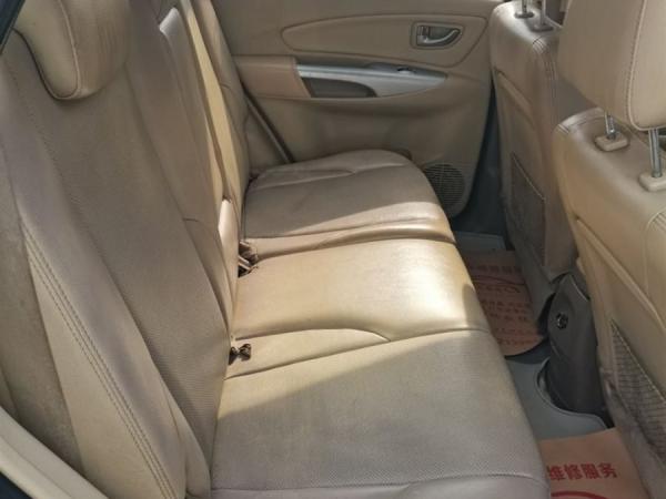 2009 2.0L Hyundai Tucson Used Car Automatic Two Wheel Drive Sunroof 120000 Km Euro IV