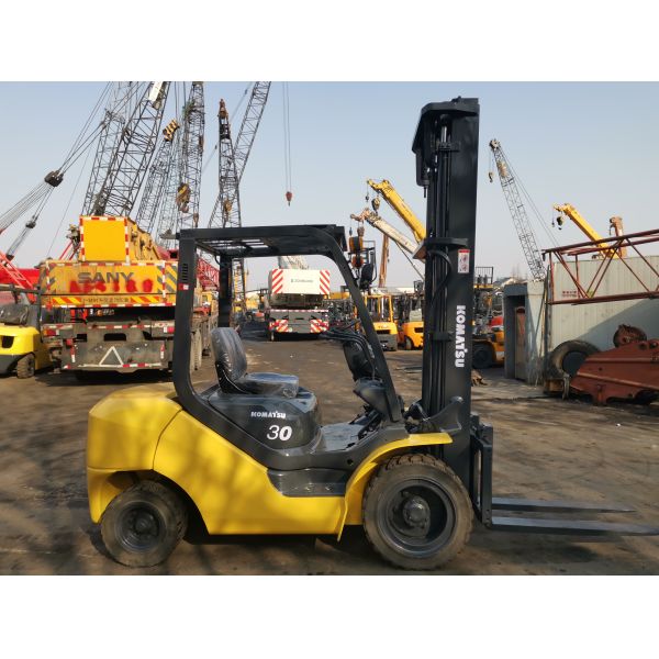 Forquilhas a diesel de 2,5 toneladas, 3 toneladas e 5 toneladas