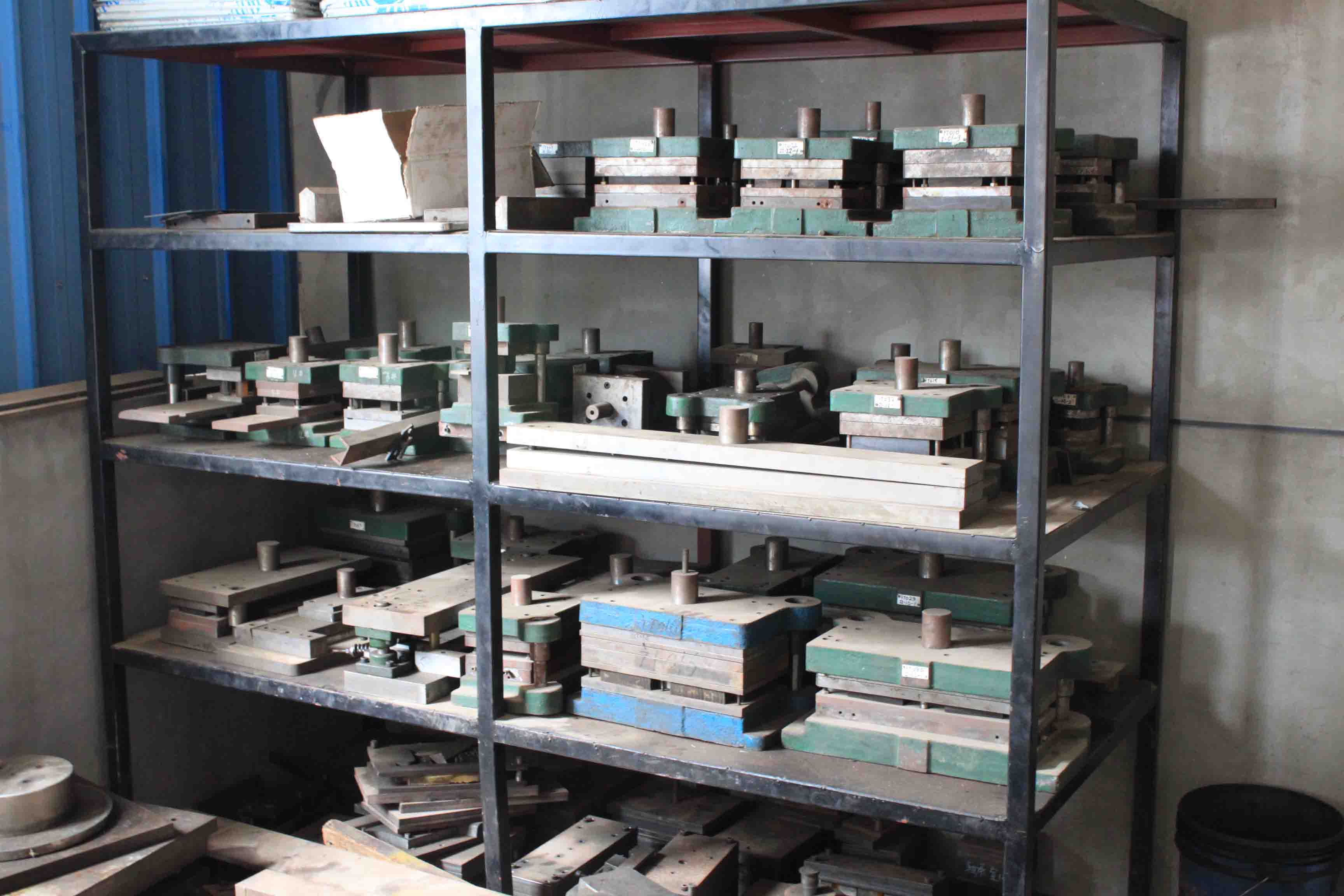 Силовой удар держатель аккумулятора гараж Пегборд Управляющий инструмент Управляющий отвёрткой