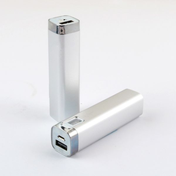 Металлический кемпинг Power Bank 2400MAH 18650 Li Ion Battery