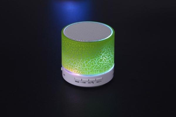2018 trending products Mini Bluetooth portable gadgets ibastek Speaker with LED Light