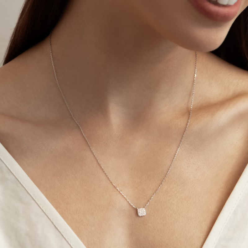 Collar de colgante de zirconia cúbico de plata esterlina 925