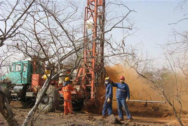 Top Drive 6x6 chassis Buggy 200m Truck Mounted Drilling Rig