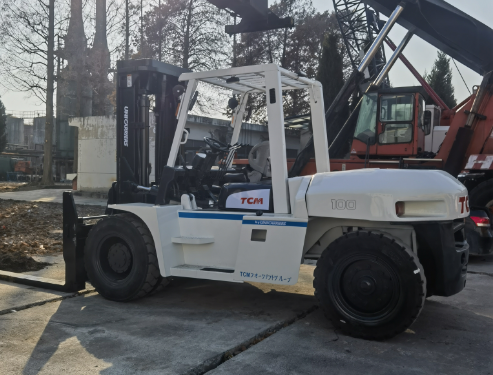 Used Japan TCM FD100 Diesel Forklift 10 Ton Warehouse Container Pallet Lifting Truck