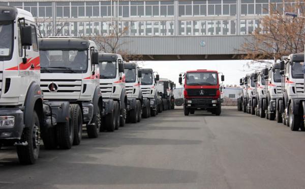 Beiben 10 tire tractor truck 6x4 420hp truck head Beiben 2642 for Africa