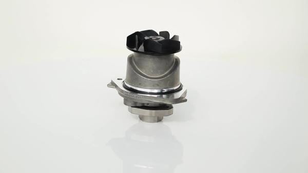 OE 022121011A Engine Parts Automobile Water Pump Audi Car Engine Parts Auto Water Pump Assembly for Audi Q7