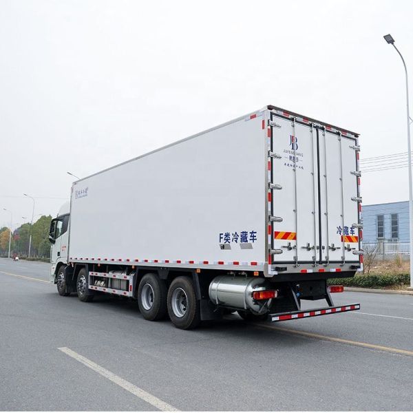 Foton 8*4 9.6m Long Distance Food Transportation Freezer Refrigerator Truck