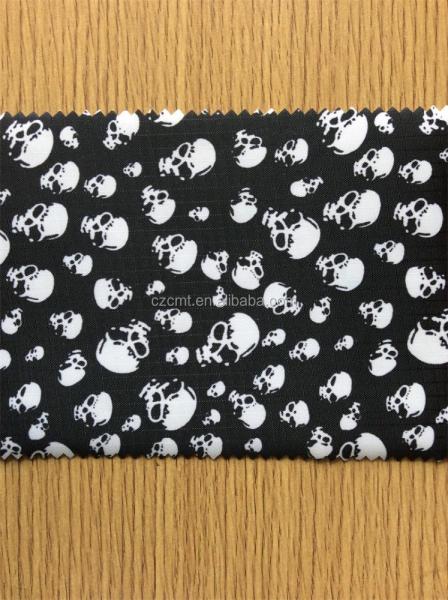 100% Polyester Black and White Skeleton Printing Oxford Fabric